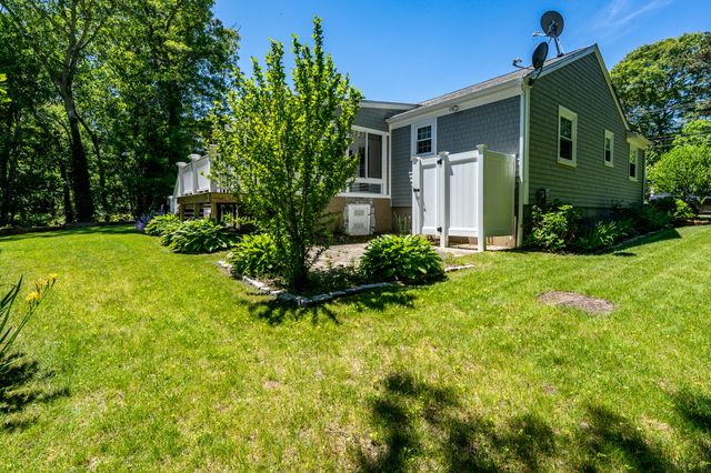 318 Airline Road, East Dennis, MA 02641