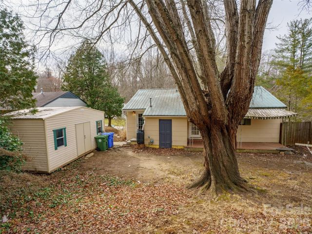 184 London Road, Asheville, NC 28803