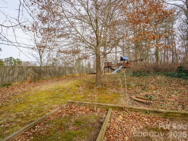 184 London Road, Asheville, NC 28803