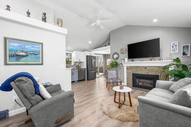 16 Hazelwood Road, South Dennis, MA 02660