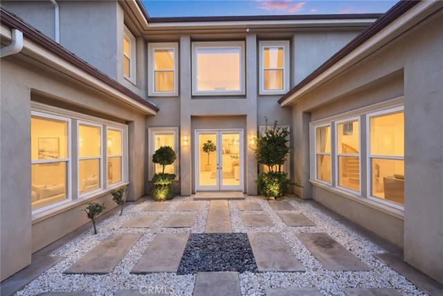 41 W Las Flores Avenue, Arcadia, CA 91007