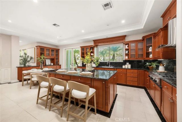 41 W Las Flores Avenue, Arcadia, CA 91007
