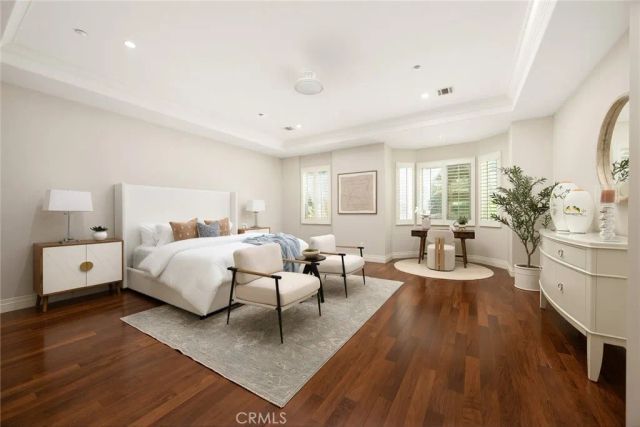 41 W Las Flores Avenue, Arcadia, CA 91007