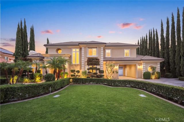 41 W Las Flores Avenue, Arcadia, CA 91007