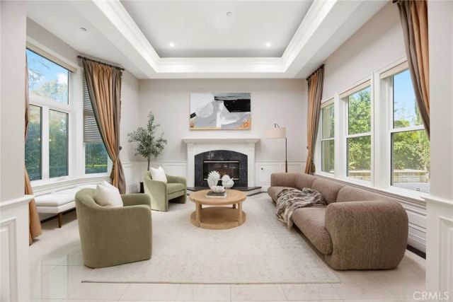 41 W Las Flores Avenue, Arcadia, CA 91007