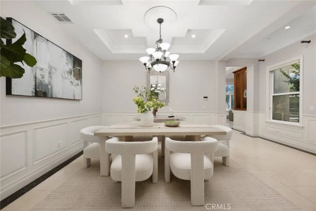 41 W Las Flores Avenue, Arcadia, CA 91007