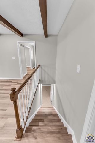 1837 SW Cheyenne RD, Topeka, KS 66614