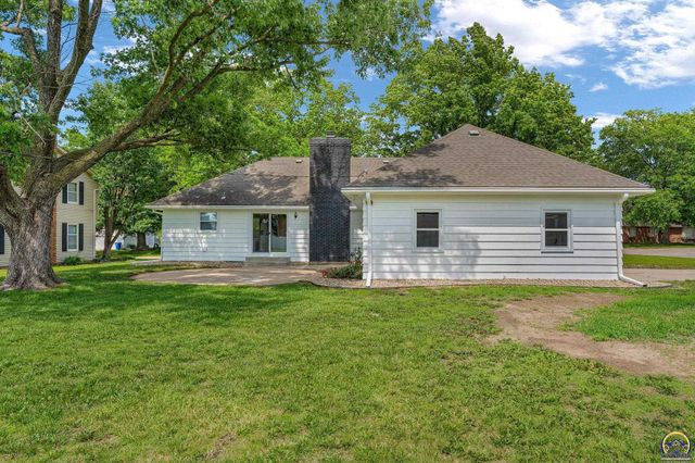 1837 SW Cheyenne RD, Topeka, KS 66614