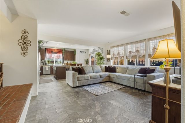 36635 Ponderosa Court, Murrieta, CA 92563