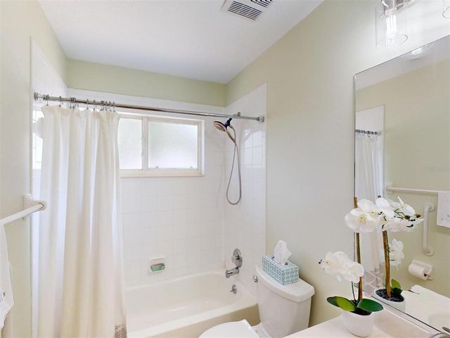 4027 QUAKER LANE, North Port, FL 34288