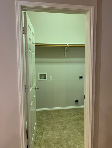 15721 Wheelhorse Trail, Fort Worth, TX 76262