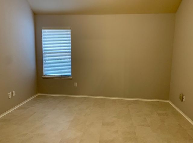 15721 Wheelhorse Trail, Fort Worth, TX 76262