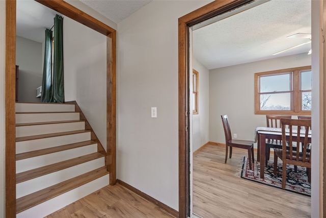 3272 Coral Ave NE, Solon, IA 52333