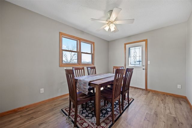 3272 Coral Ave NE, Solon, IA 52333