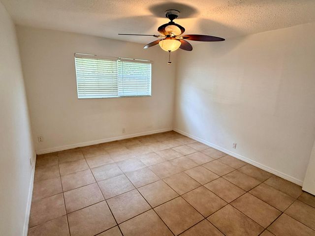 180 SW 32ND Terrace, Deerfield Beach, FL 33442