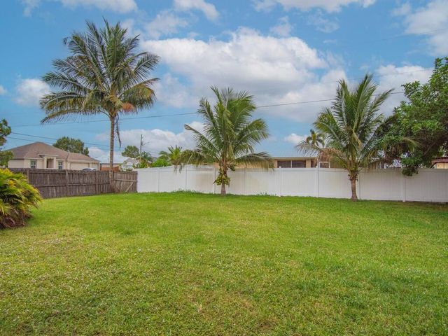 4401 SW Babylon Street, Port St. Lucie, Port St Lucie, FL 34953