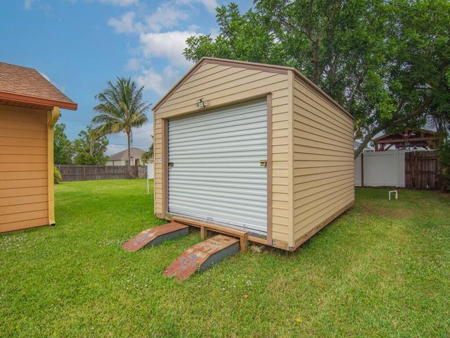4401 SW Babylon Street, Port St. Lucie, Port St Lucie, FL 34953