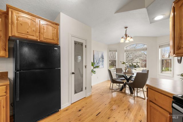 7769 W Estrella Dr, Boise, ID 83709