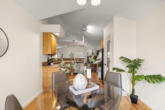 7769 W Estrella Dr, Boise, ID 83709