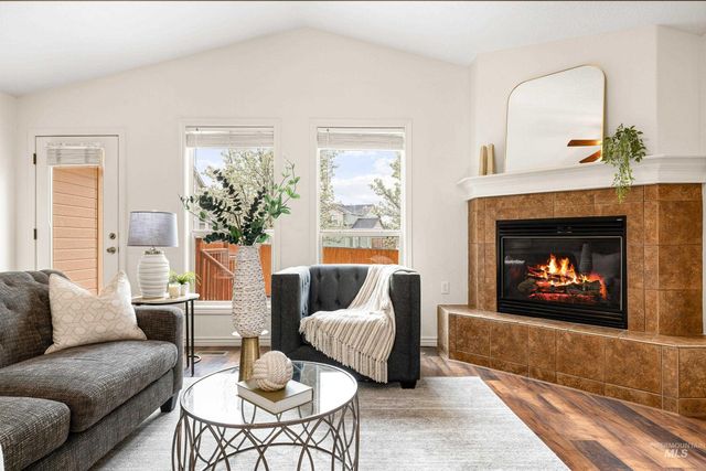 7769 W Estrella Dr, Boise, ID 83709