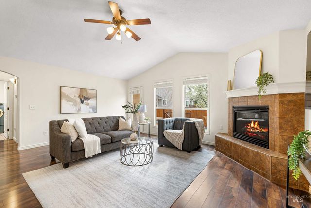 7769 W Estrella Dr, Boise, ID 83709