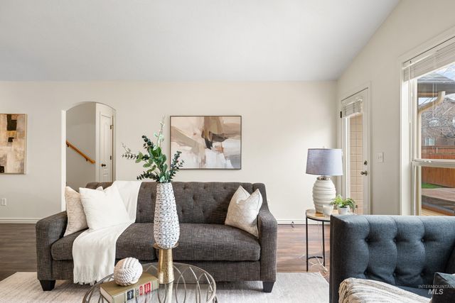 7769 W Estrella Dr, Boise, ID 83709