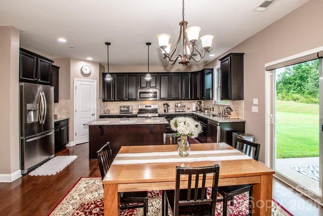 130 Eagles Landing Drive, Mooresville, NC 28117