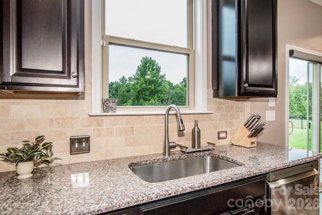 130 Eagles Landing Drive, Mooresville, NC 28117