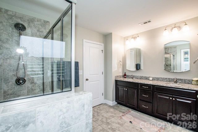 130 Eagles Landing Drive, Mooresville, NC 28117