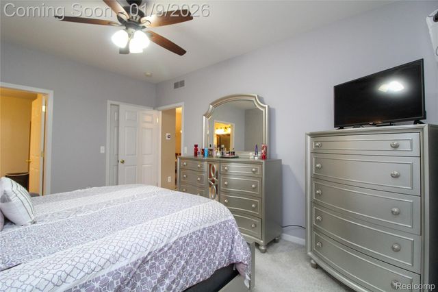 15389 Yale Drive 75, Clinton Charter Township, MI 48038