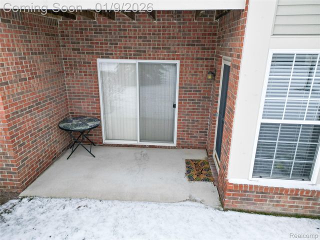 15389 Yale Drive 75, Clinton Charter Township, MI 48038