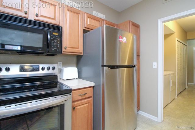 15389 Yale Drive 75, Clinton Charter Township, MI 48038