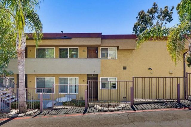 1681 Bayview Heights 32, San Diego, CA 92105