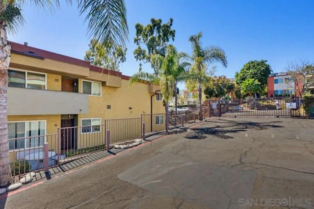 1681 Bayview Heights 32, San Diego, CA 92105