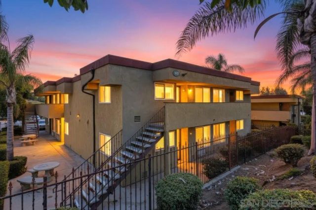 1681 Bayview Heights 32, San Diego, CA 92105