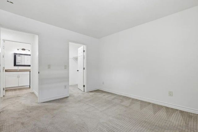 1681 Bayview Heights 32, San Diego, CA 92105