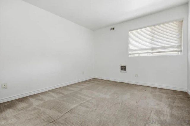 1681 Bayview Heights 32, San Diego, CA 92105