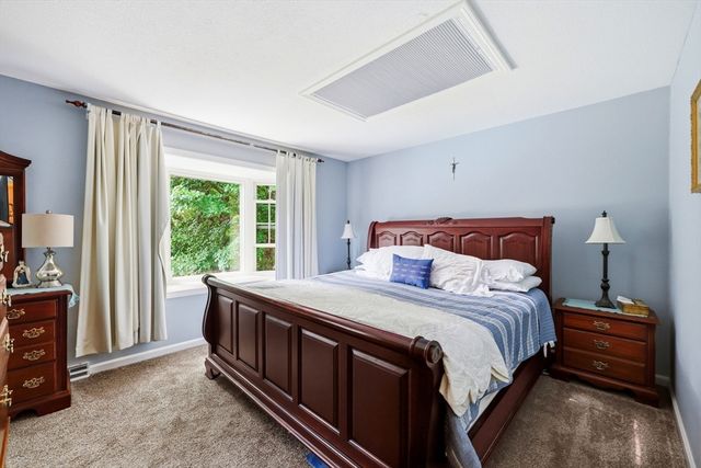 431 Prospect St, East Longmeadow, MA 01020