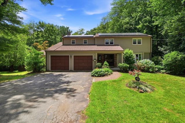 431 Prospect St, East Longmeadow, MA 01020