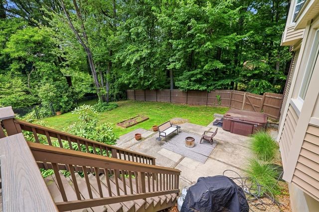 431 Prospect St, East Longmeadow, MA 01020