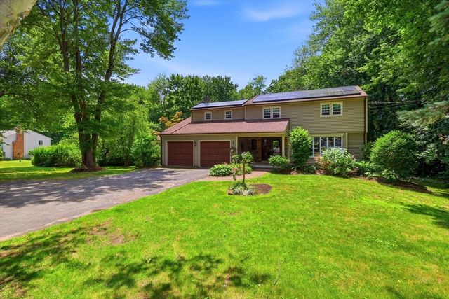 431 Prospect St, East Longmeadow, MA 01020