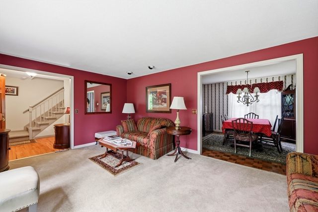 431 Prospect St, East Longmeadow, MA 01020