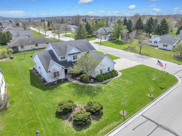 235 S HILLS DRIVE, Plymouth, WI 53073