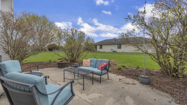 235 S HILLS DRIVE, Plymouth, WI 53073