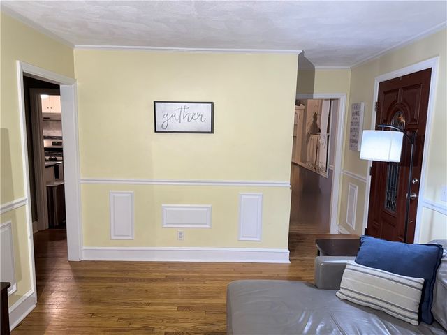 288 Chapmans Avenue, Warwick, RI 02886