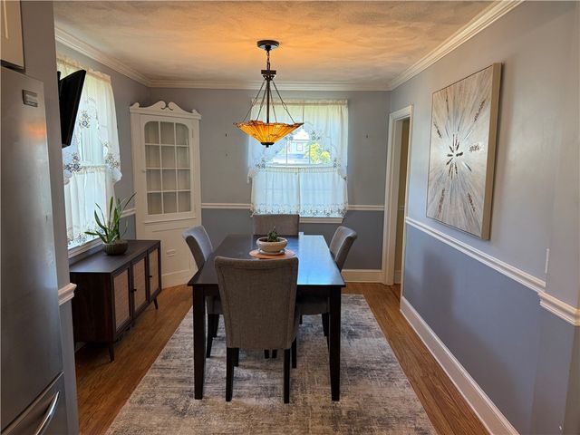 288 Chapmans Avenue, Warwick, RI 02886