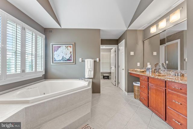 118 EDWARDS DR, Churchville, PA 18966