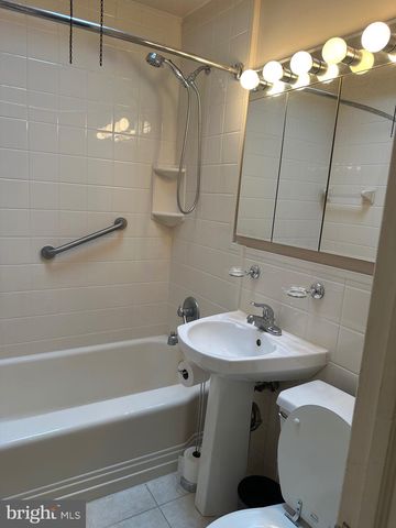 2308 HIGHLAND, Drexel Hill, PA 19026