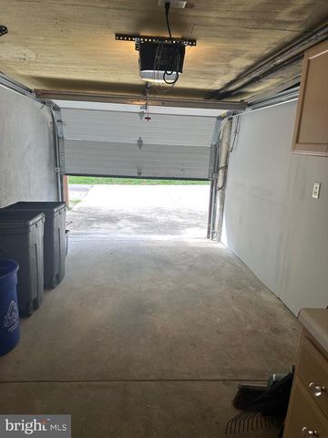 2308 HIGHLAND, Drexel Hill, PA 19026