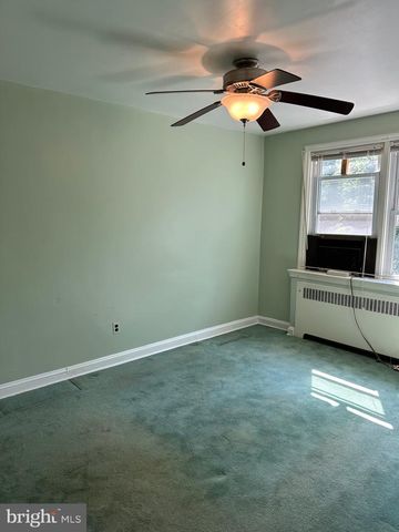 2308 HIGHLAND, Drexel Hill, PA 19026